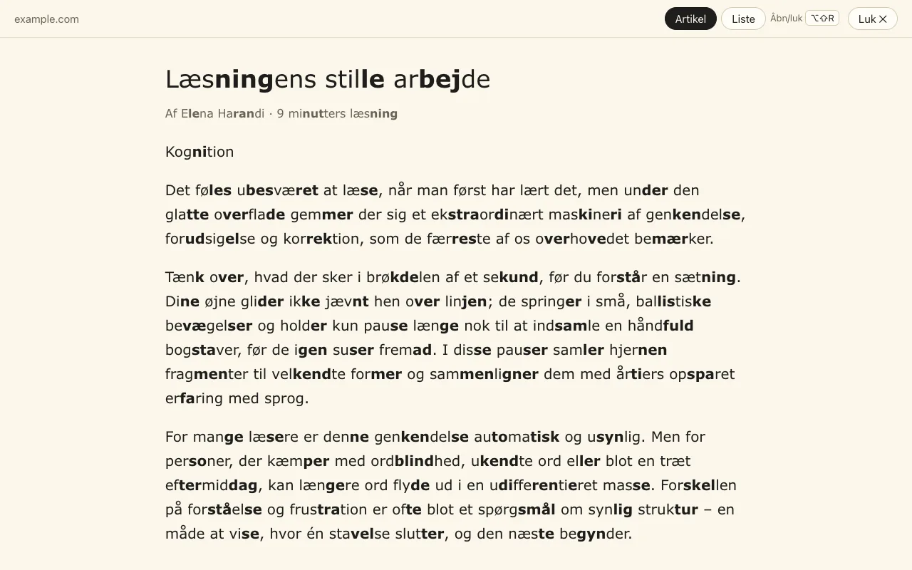 Læsevisning: kun artiklen i en enkelt, rolig kolonne med stavelsesmarkering
