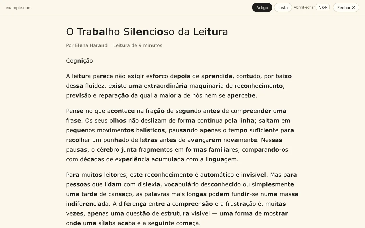 O modo de leitura: apenas o artigo numa coluna calma, com marcação silábica